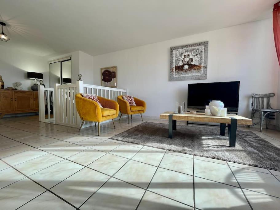 Duplex 70M2 - Vue Cite Medievale - Parking Gratuit Carcassonne Extérieur photo