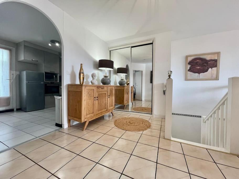Duplex 70M2 - Vue Cite Medievale - Parking Gratuit Carcassonne Extérieur photo