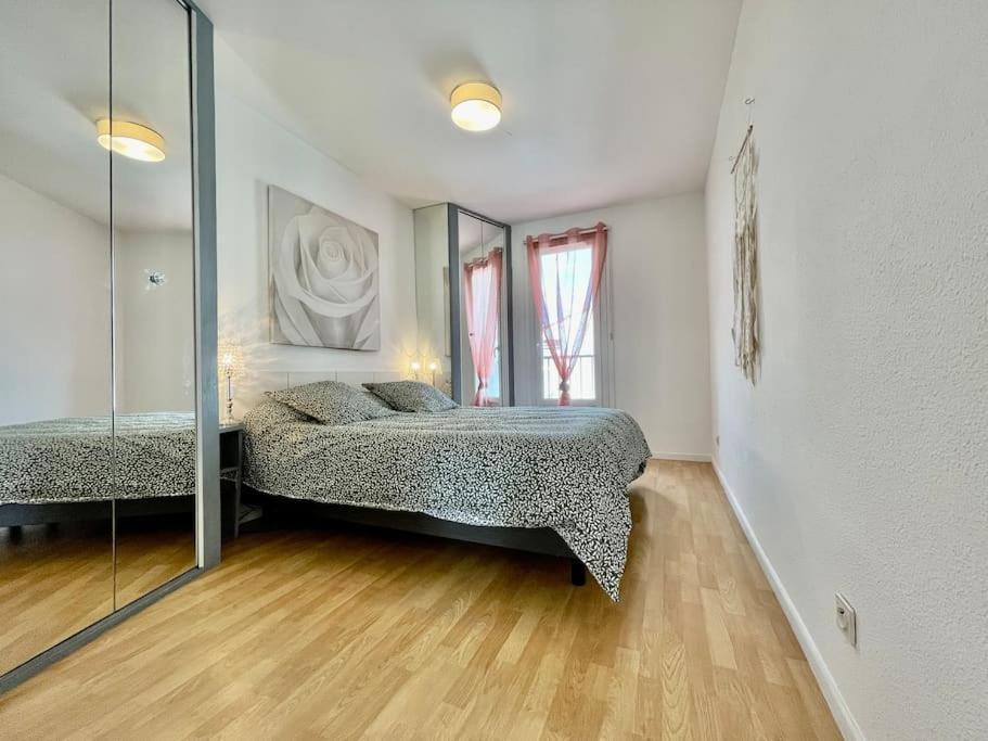 Duplex 70M2 - Vue Cite Medievale - Parking Gratuit Carcassonne Extérieur photo